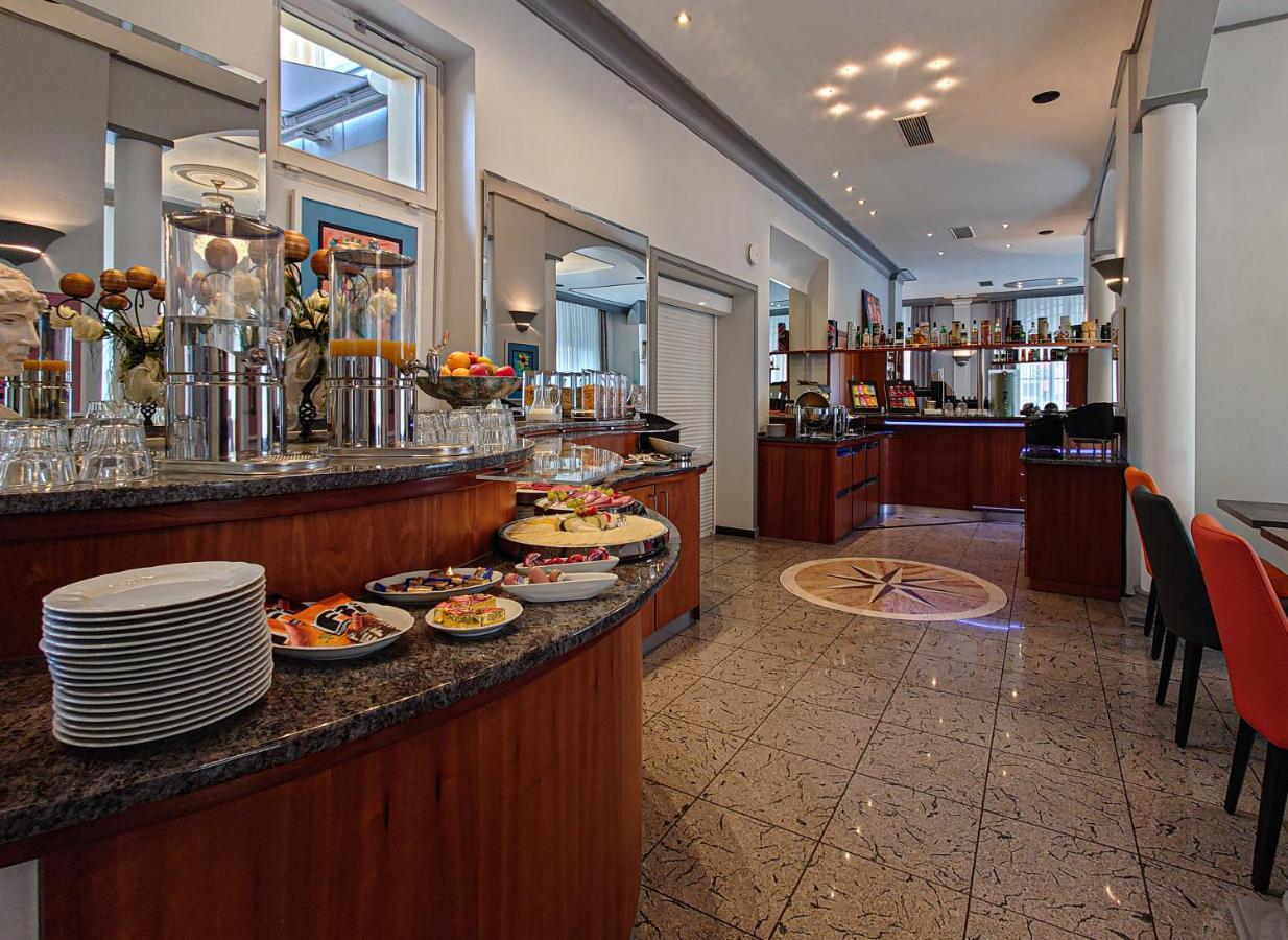 Apartment Hotel Kral - Business Hotel & Serviced Apartments Erlangen Bagian luar foto
