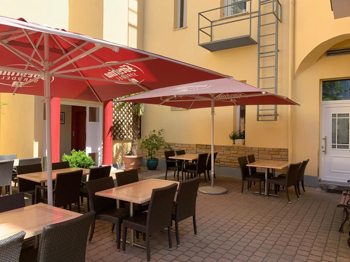 Apartment Hotel Kral - Business Hotel & Serviced Apartments Erlangen Bagian luar foto