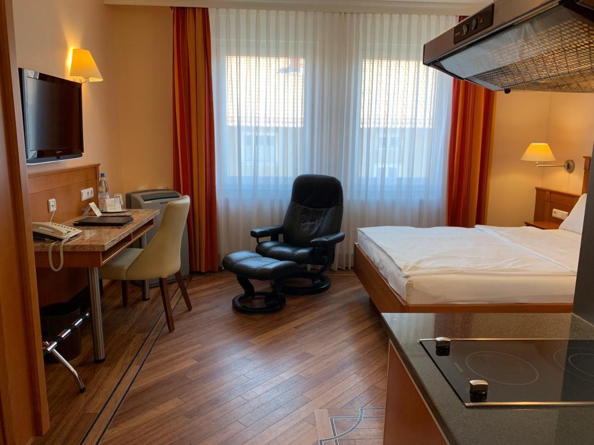 Apartment Hotel Kral - Business Hotel & Serviced Apartments Erlangen Bagian luar foto