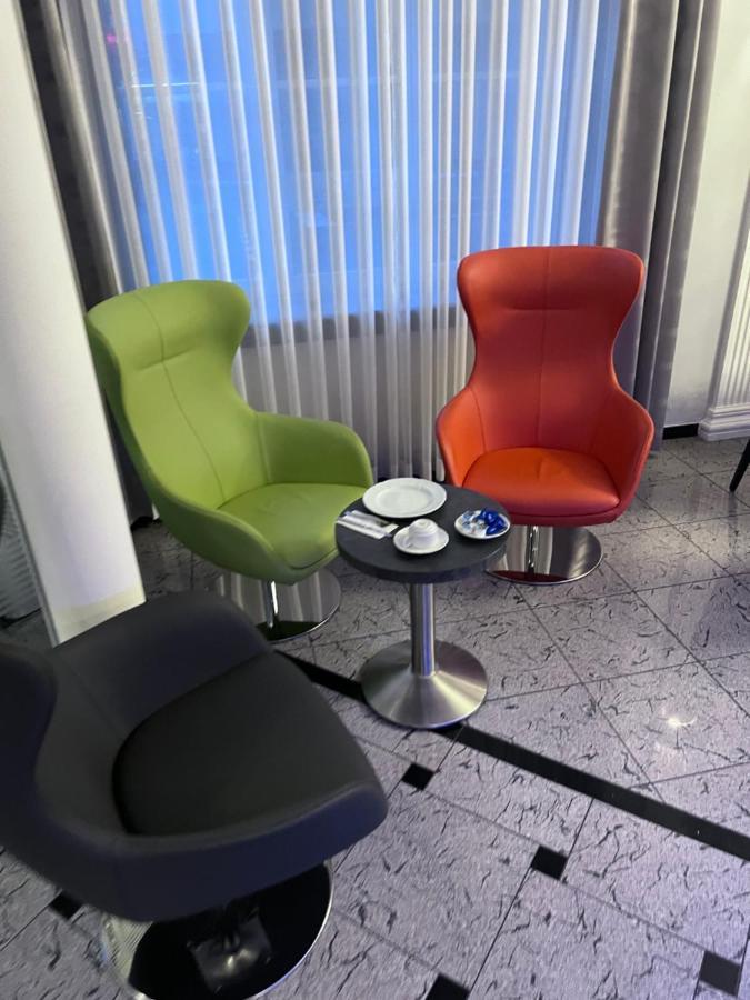 Apartment Hotel Kral - Business Hotel & Serviced Apartments Erlangen Bagian luar foto