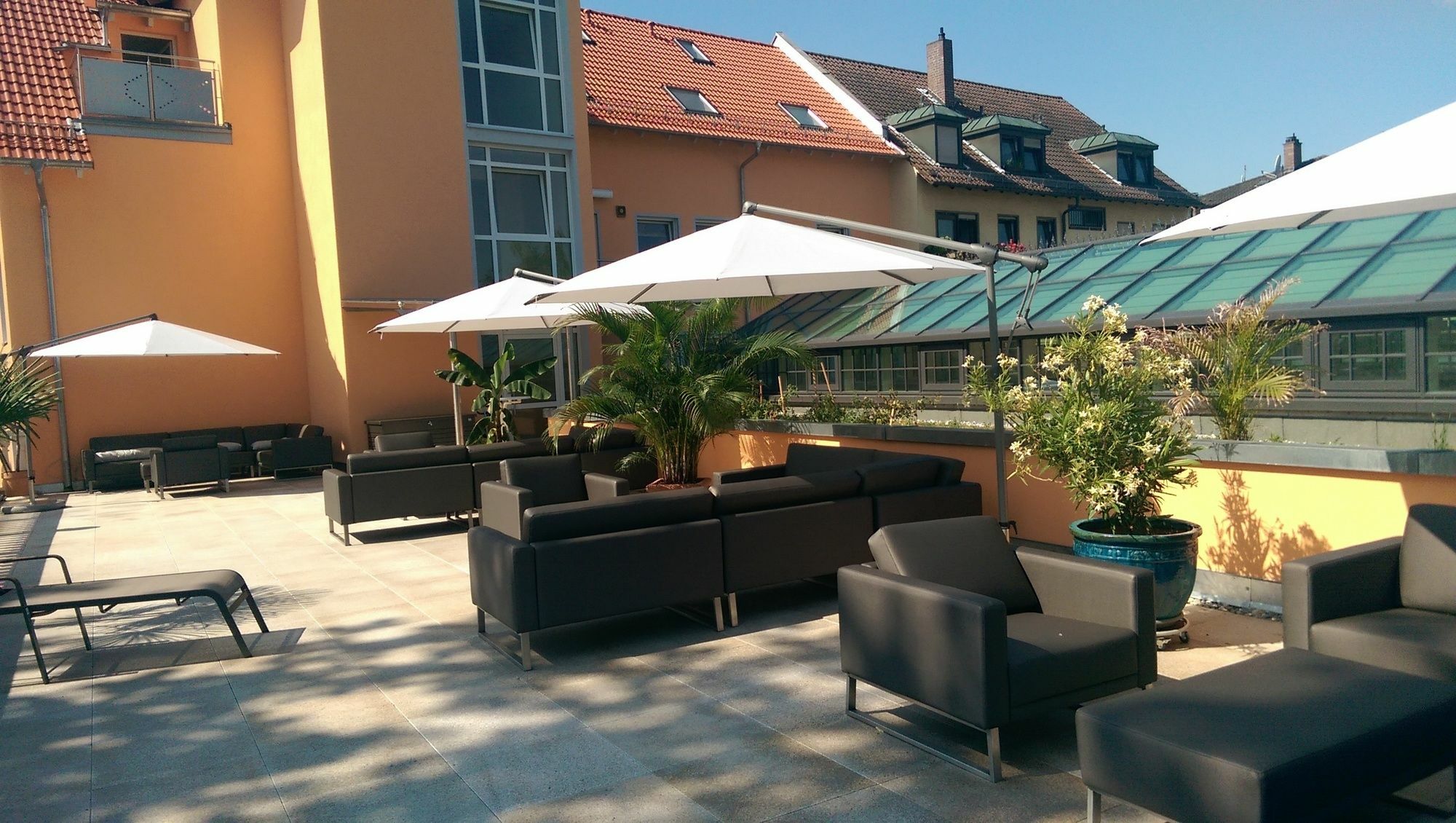 Apartment Hotel Kral - Business Hotel & Serviced Apartments Erlangen Bagian luar foto